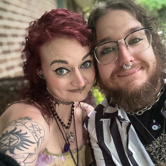 🖤•Closet Info•🖤 - Picture 4 of 5